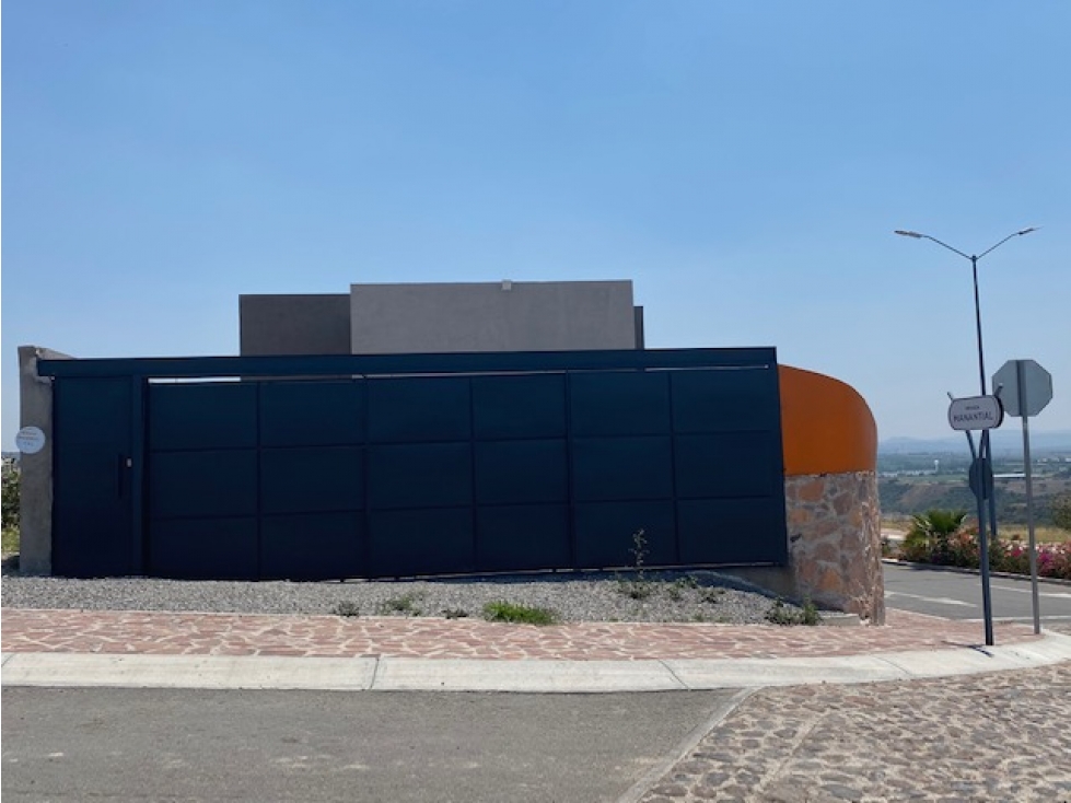 VENTA CASA EL MANANTIAL CORREGIDORA - 1