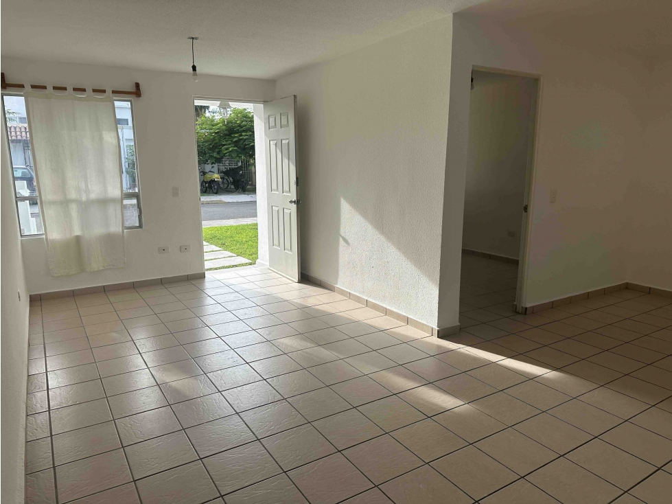 CASA EN VENTA DE UN NIVEL CON EXCEDENTE EN PIRAMIDES QUERETARO - 5