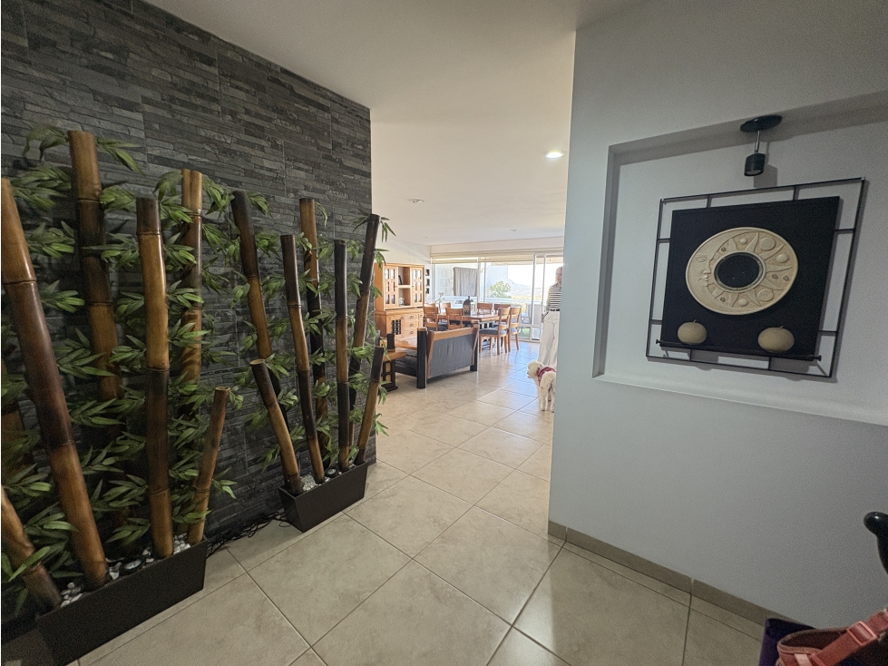 RESIDENCIA MODERNA CON VISTAS A LA PRESA EN CAÑADAS DEL LAGO QUERETARO - 3