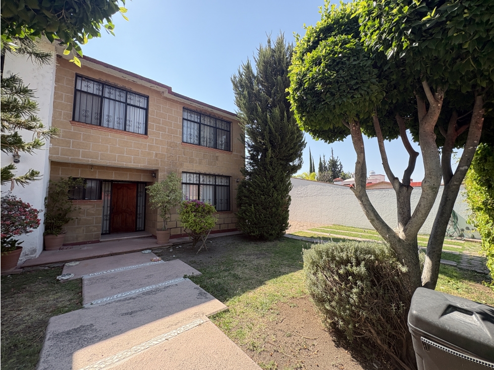 RESIDENCIA DE AUTOR ESTILO MEXICANO VILLAS DEL MESON QUERETARO