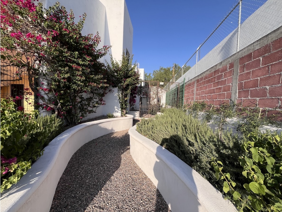 VENTA CASA DE AUTOR, RESIDENCIAL LAS TROJES - 6