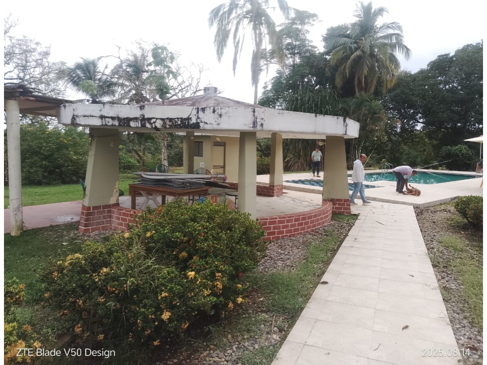 VENTA FINCA A 15 KILOMETROS VIA PTO LOPEZ META - 2