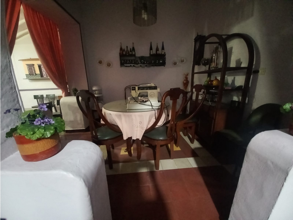 CASA DE PRIMER PISO EN VENTA SECTOR GIRARDOTA — foto 4