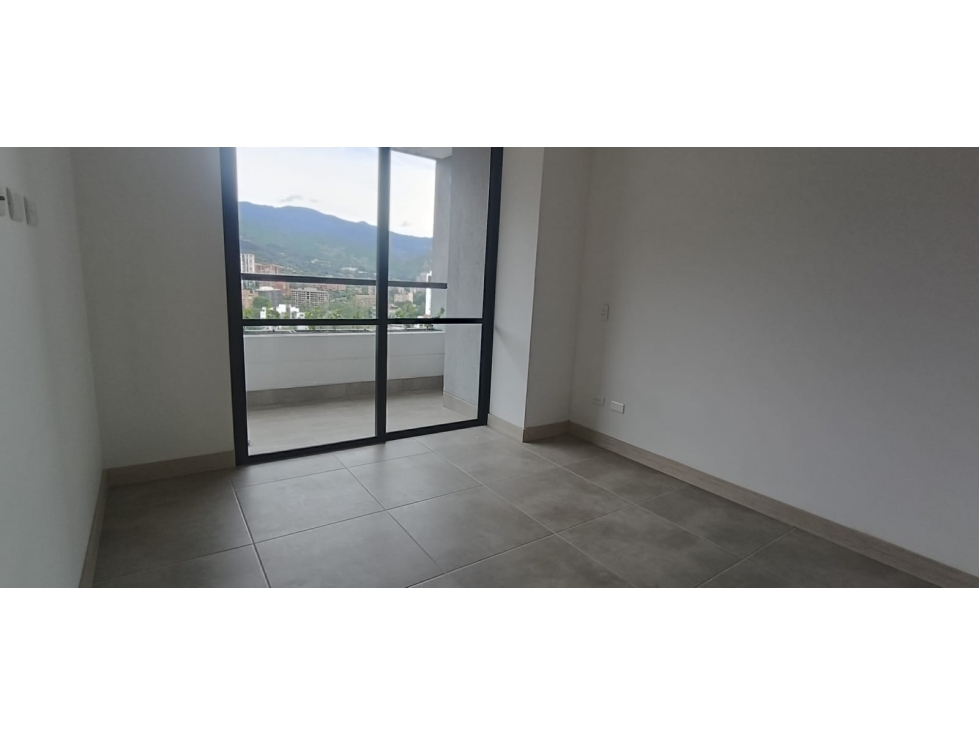 APARTAMENTO EN VENTA SECTOR BALSOS 2 POBLADO MEDELLIN — foto 6