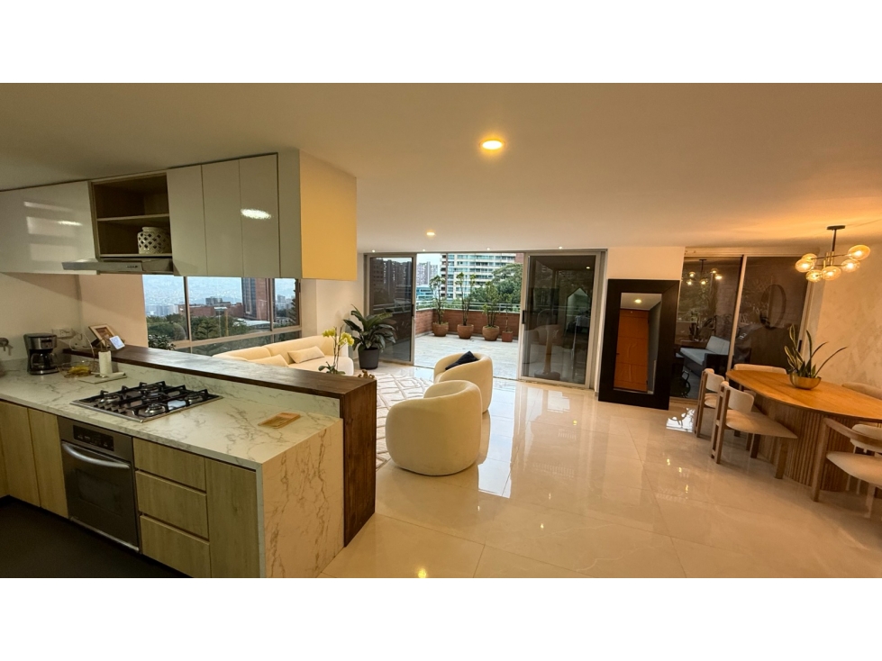 Apartamento Dúplex con Terraza Privada - El Tesoro - Medellin — foto 3
