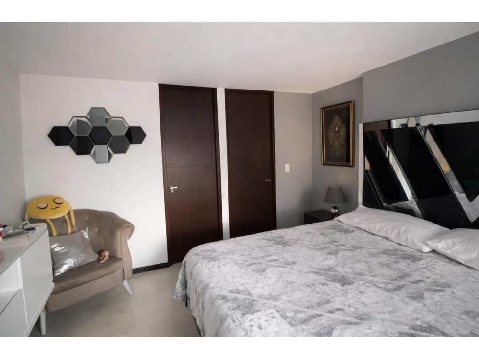 PARTAMENTO EN VENTA LOS COLORES, MEDELLÍN — foto 6