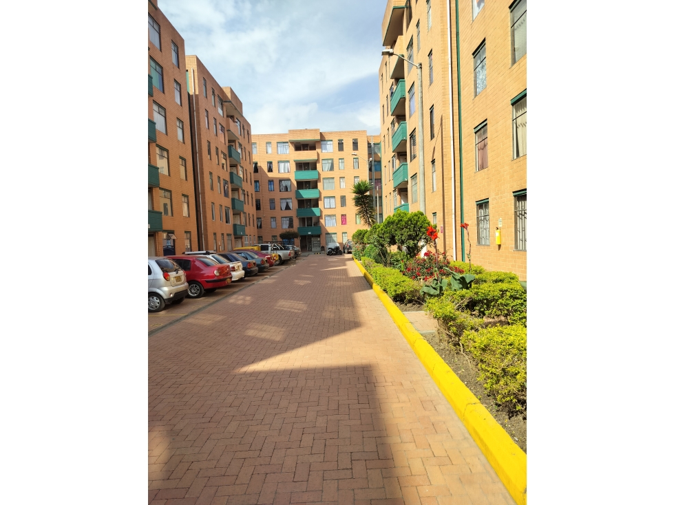 Vendo-Permuto Apartamento 42 M2, BOSA el Recreo.