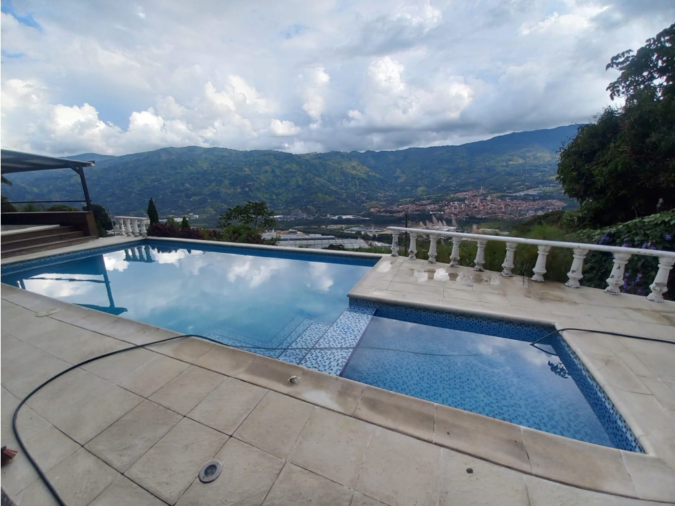 FINCA RECREATIVA EN VENTA GIRARDOTA