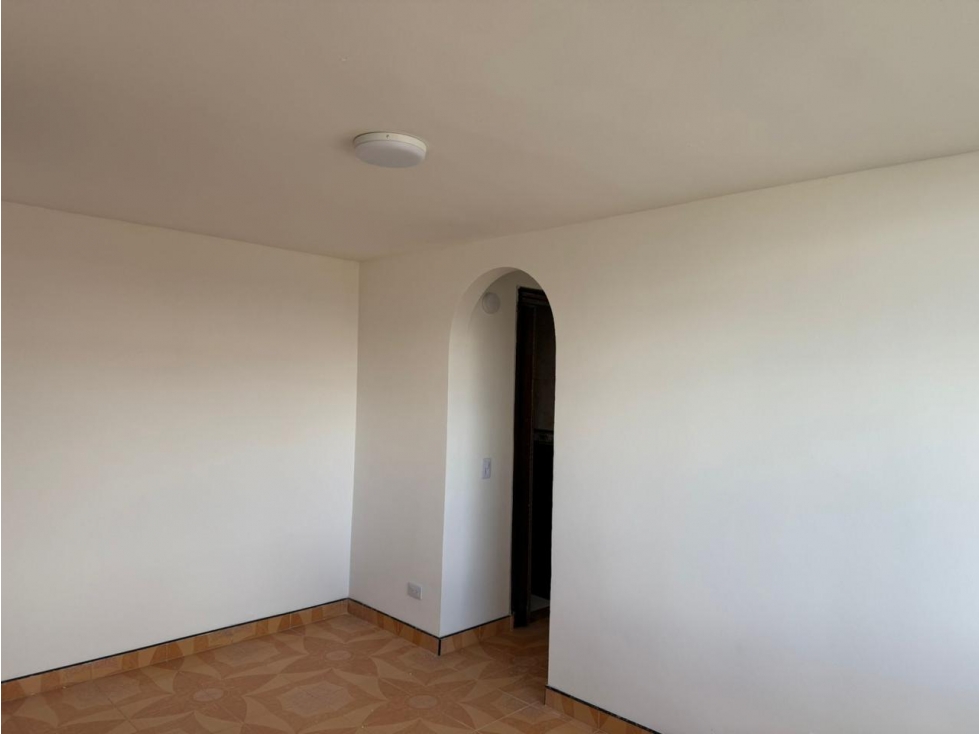 Vendo-Permuto Apartamento 42 M2, BOSA el Recreo. — foto 2