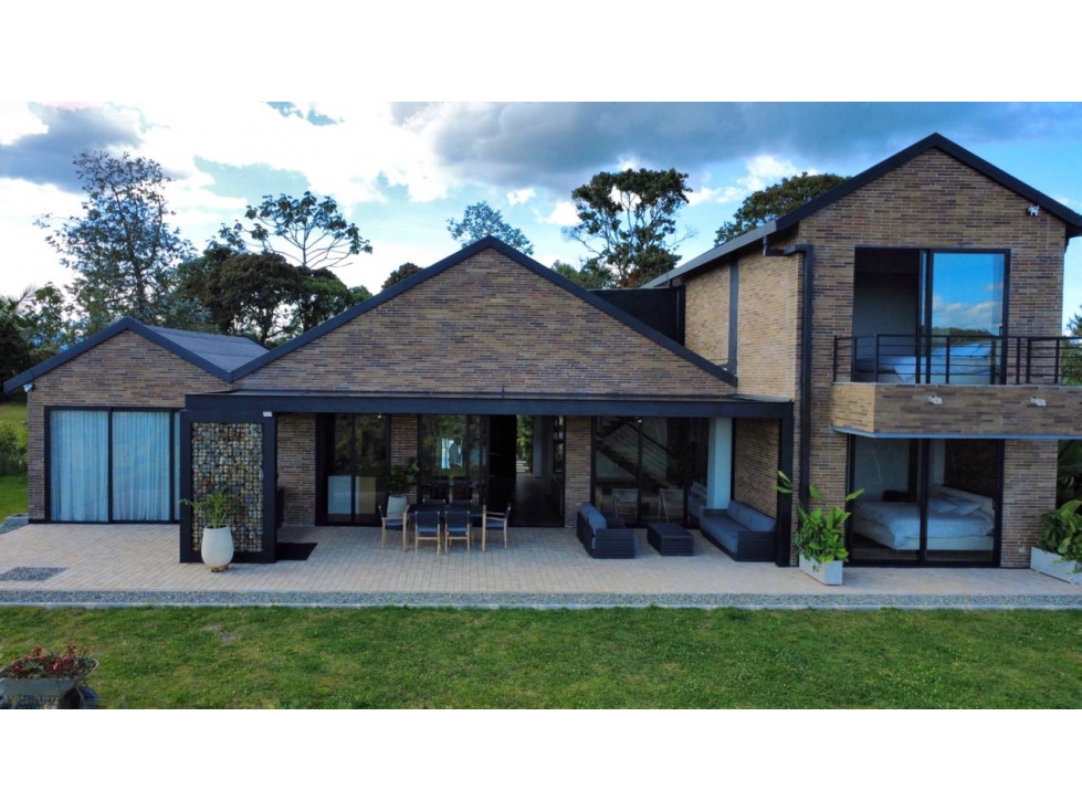 CASA CAMPESTRE EN VENTA - RETIRO - ANT