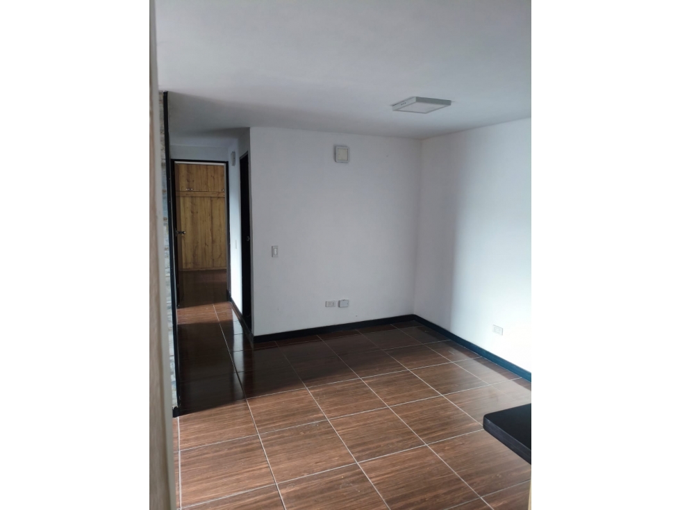 Apartamento en Calasanz parte baja — foto 5