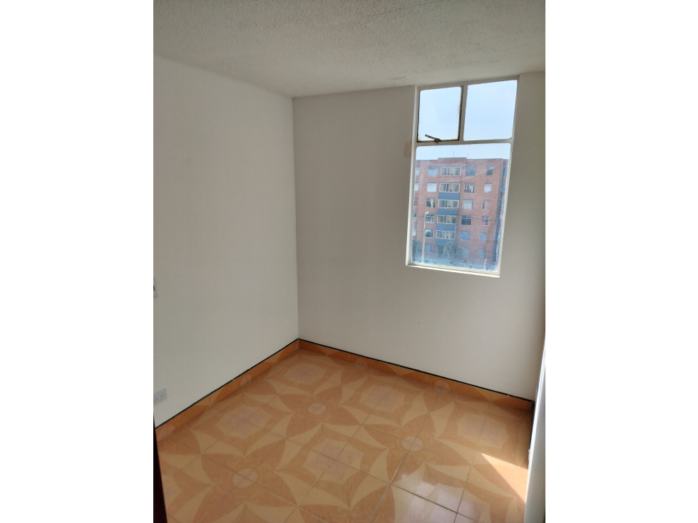 Vendo-Permuto Apartamento 42 M2, BOSA el Recreo. — foto 5