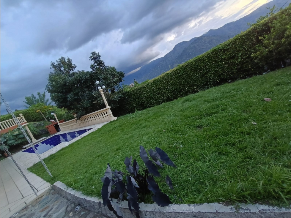 CASA FINCA EN VENTA SECTOR JAMUNDI GIRARDOTA
