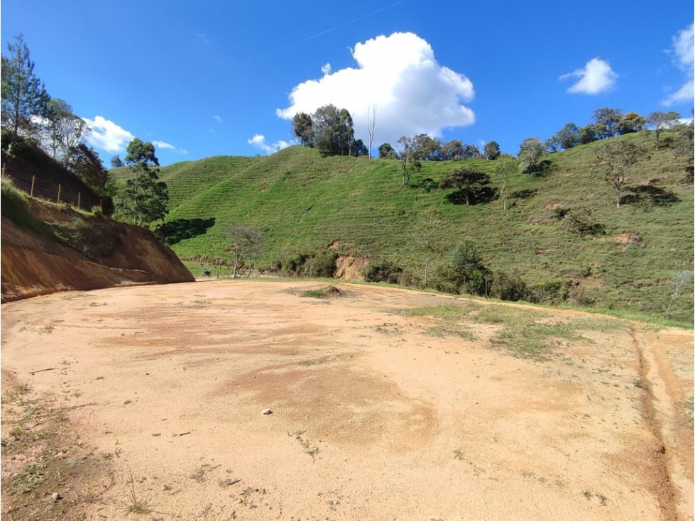 lote en venta el Retiro sector el chuscal 5,000 m2