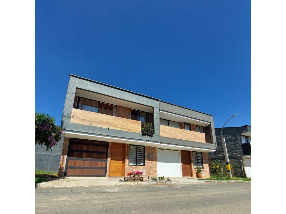 Hermosa Casa Unifamiliar en Venta en La Ceja, Antioquia — foto 2