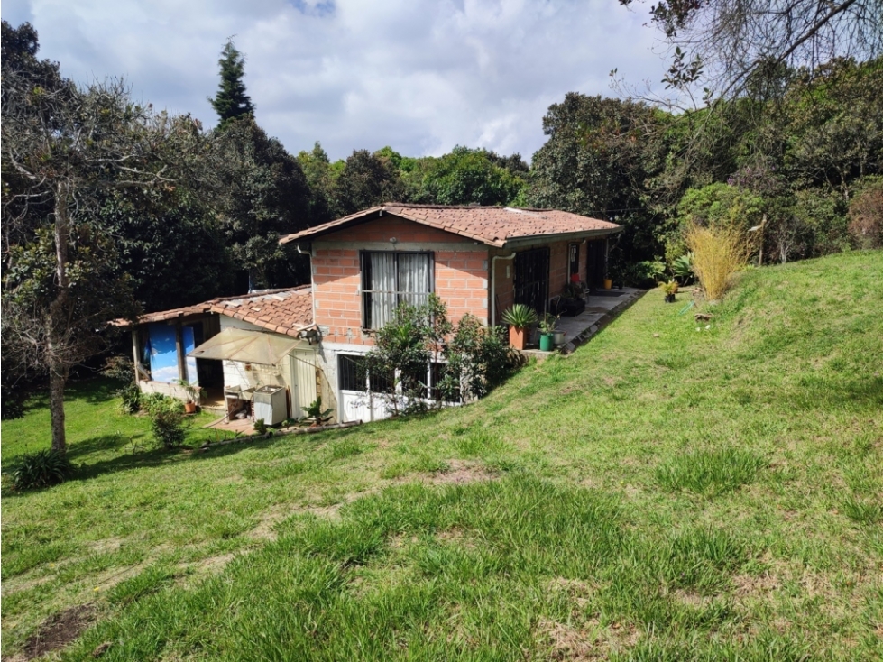 vendo casa finca Medellín, santa Elena 7.536 m2