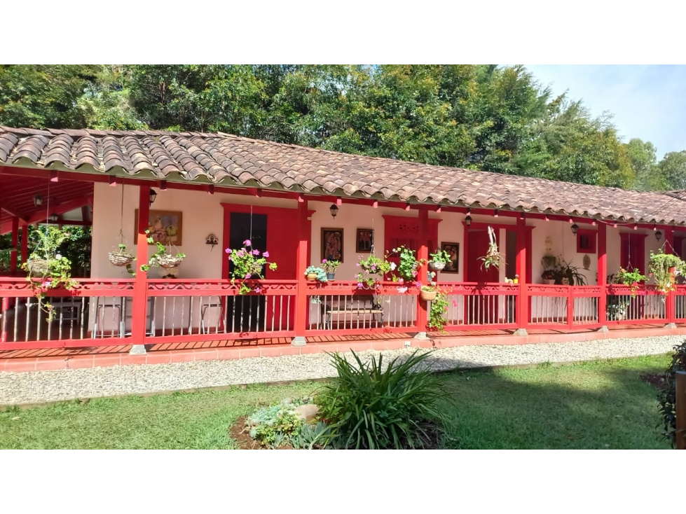 casa campestre cerca de san Antonio de perira