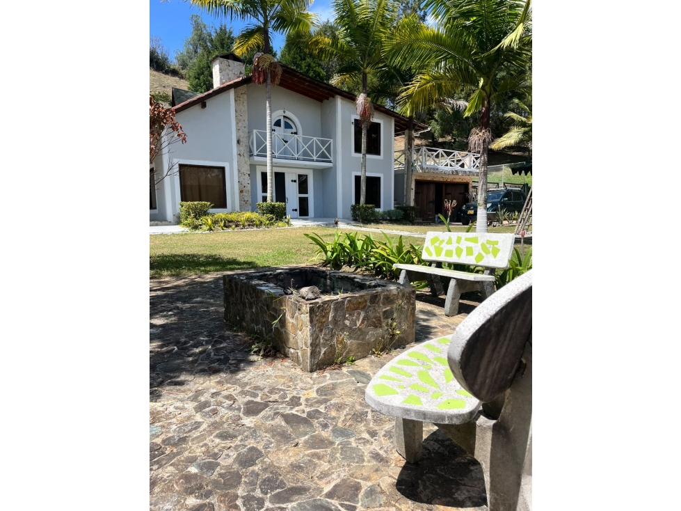 Casa Finca en venta en Guarne, vereda San José 10.000 m² - 1