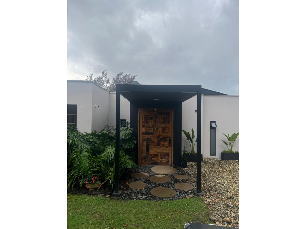 CASA CAMPESTRE MODERNA CON VISTA GUARNE SMG — foto 2
