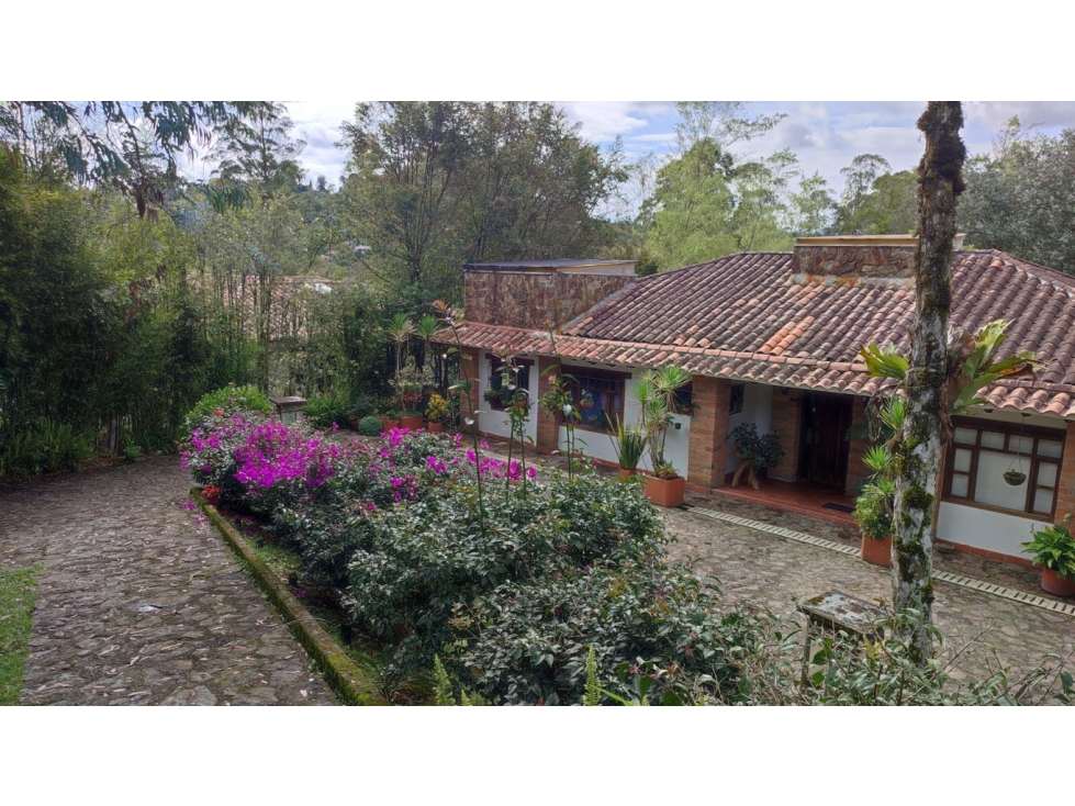 Casa Campestre en Venta Rionegro, Antioquia. 1.679 m2 — foto 2