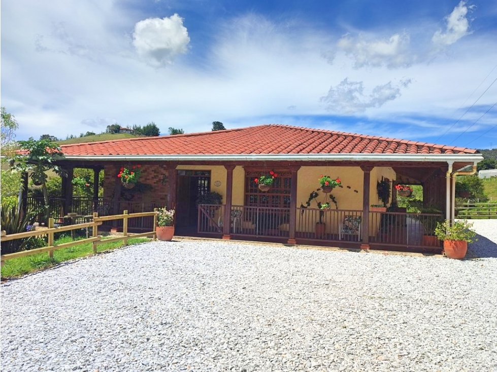 Finca en Venta en Marinilla Antioquia 41.000 m² | Vía el Peñol — foto 3