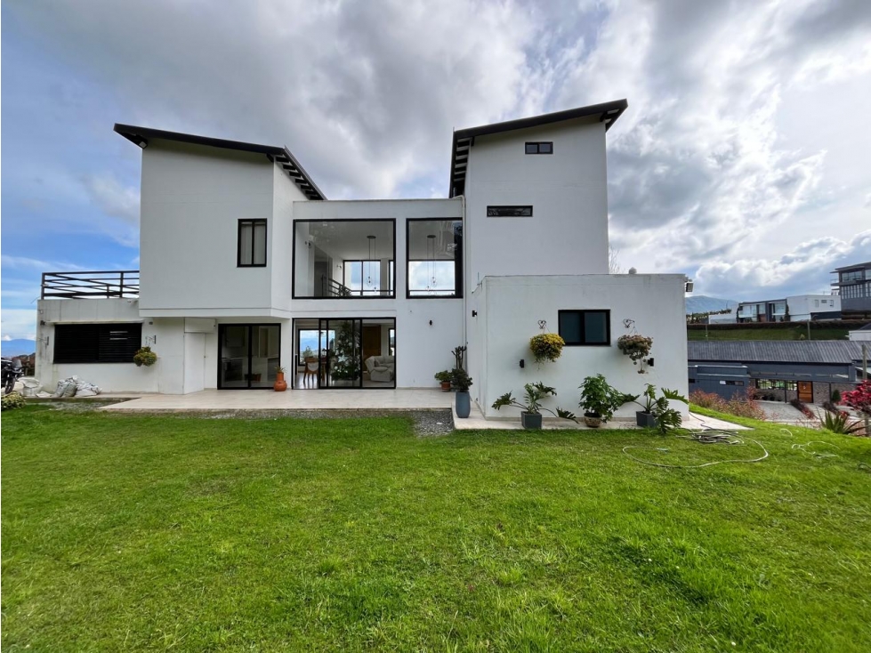 Casa Campestre de Lujo en Venta Loma del Escobero, Envigado — foto 2