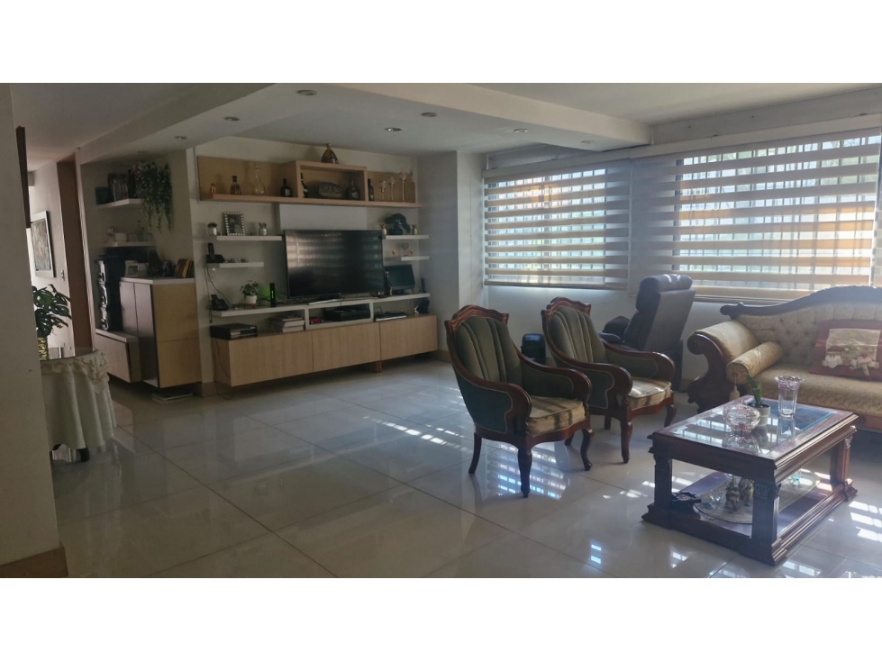 Apartamento con Gran Terraza en Laureles Medellín — foto 4