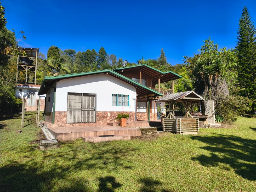 Casa finca en venta en Guarne, Toldas | Agua propia y lago 5.000 m2 - 3