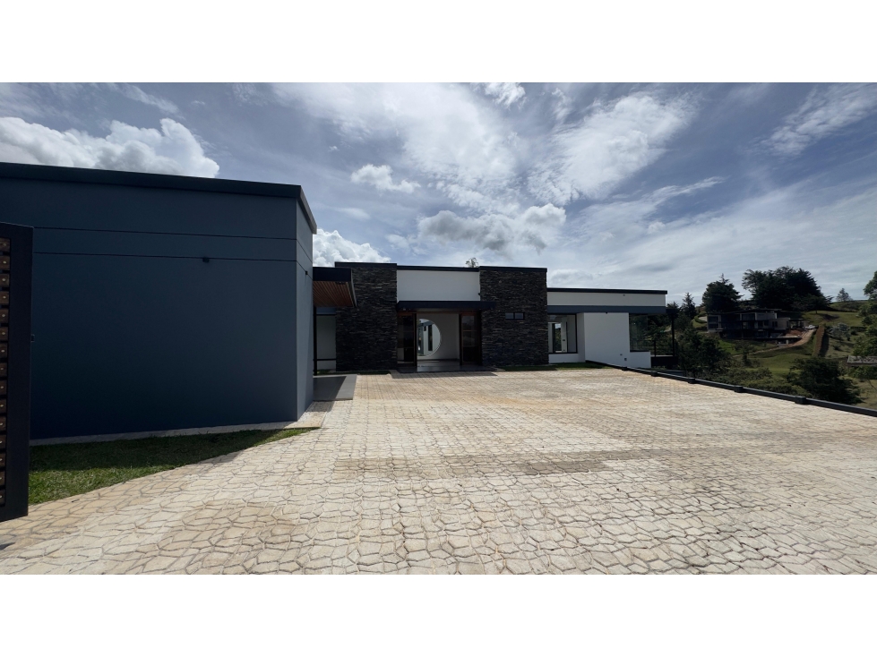 CASA DE LUJO EN VENTA EN EL CARMEN DE VIBORAL 520 m² - 6