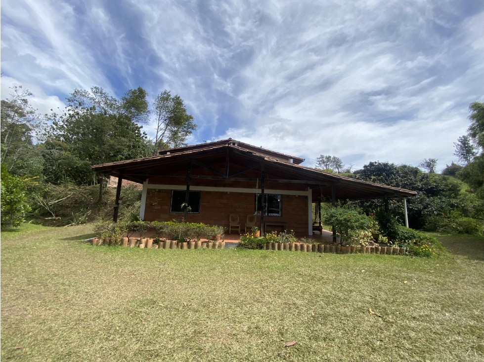 VENDO CASA FINCA TRADICIONAL, VDA EL SALADO, EL CARMEN SMG — foto 3