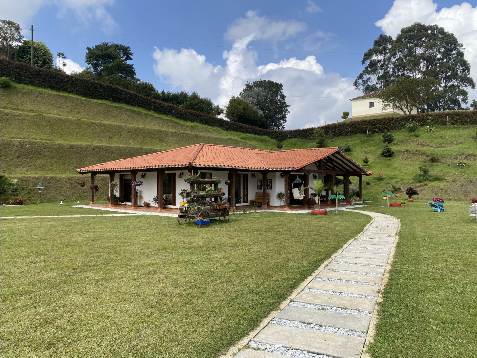 Casa Campestre de Lujo en Venta | Vía Rionegro a an Vicente — foto 2