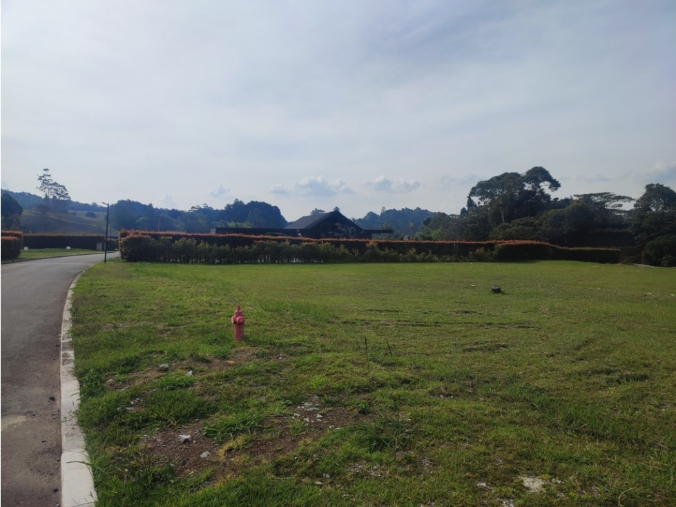 lote en venta vía Rionegro a la Ceja sector el Canada VDE10 — foto 3