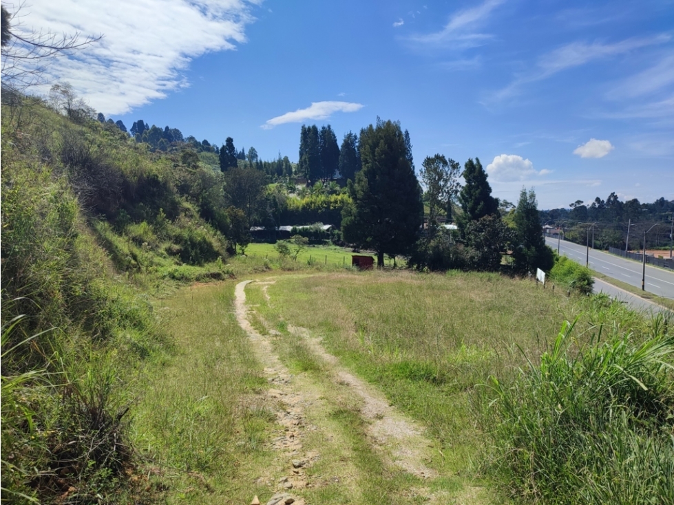 Oportunidad Única: Terreno Industrial y Comercial en Guarne — foto 6