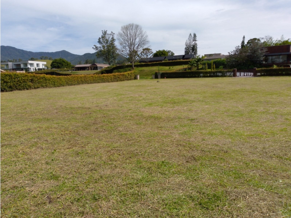 vendo lote en parcelación via Rionegro la Ceja 3.060 m2 — foto 3