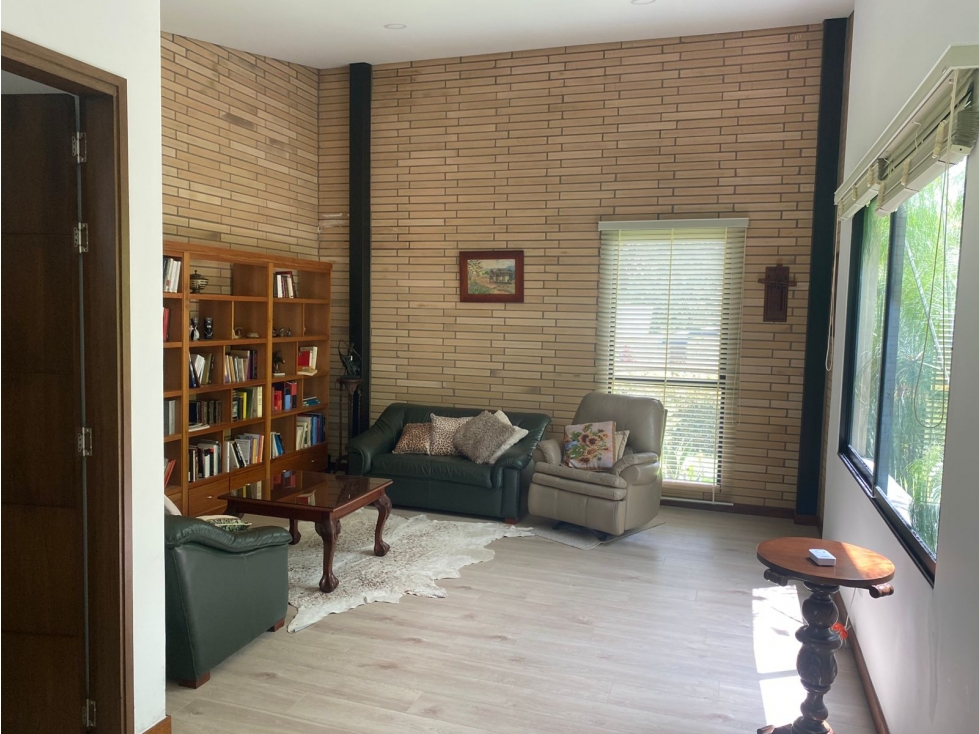 casa finca campestre la Ceja, vía Rionegro unidad cerrada — foto 3