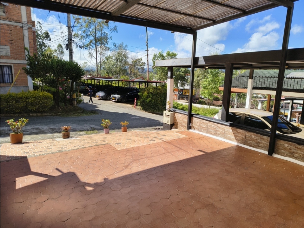 Casa de 3 Niveles en Venta Rionegro |vía aeropuerto JMC — foto 3