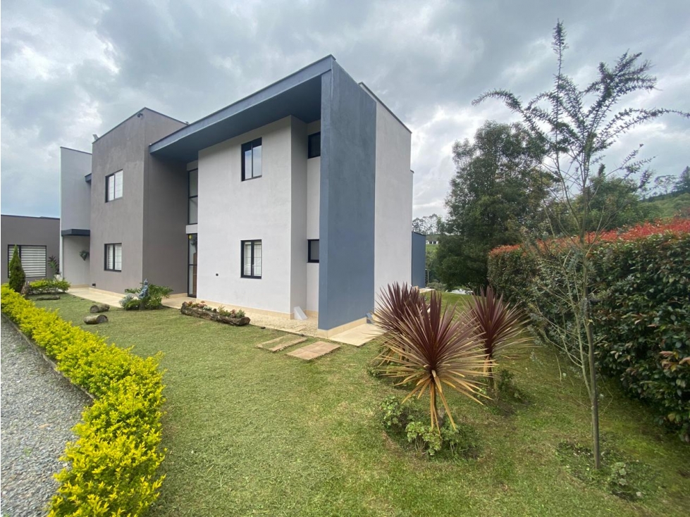 Casa Finca en Venta en Rionegro Sector Variante Aeropuerto JGA. — foto 4