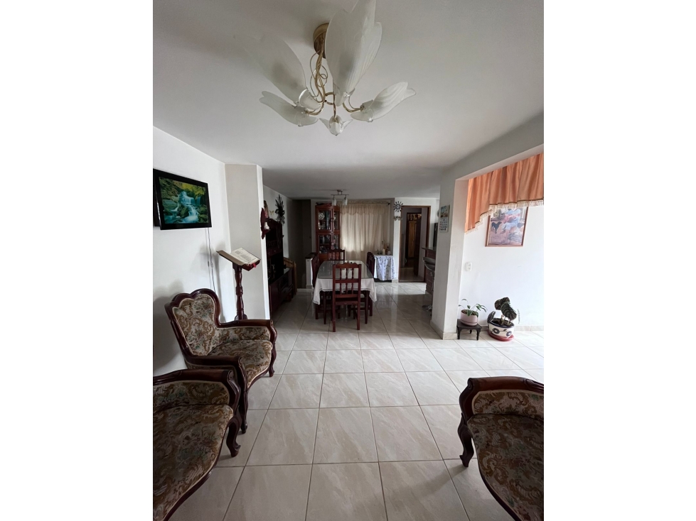 Casa esquinera en venta en San Antonio de Pereira, Rionegro — foto 4