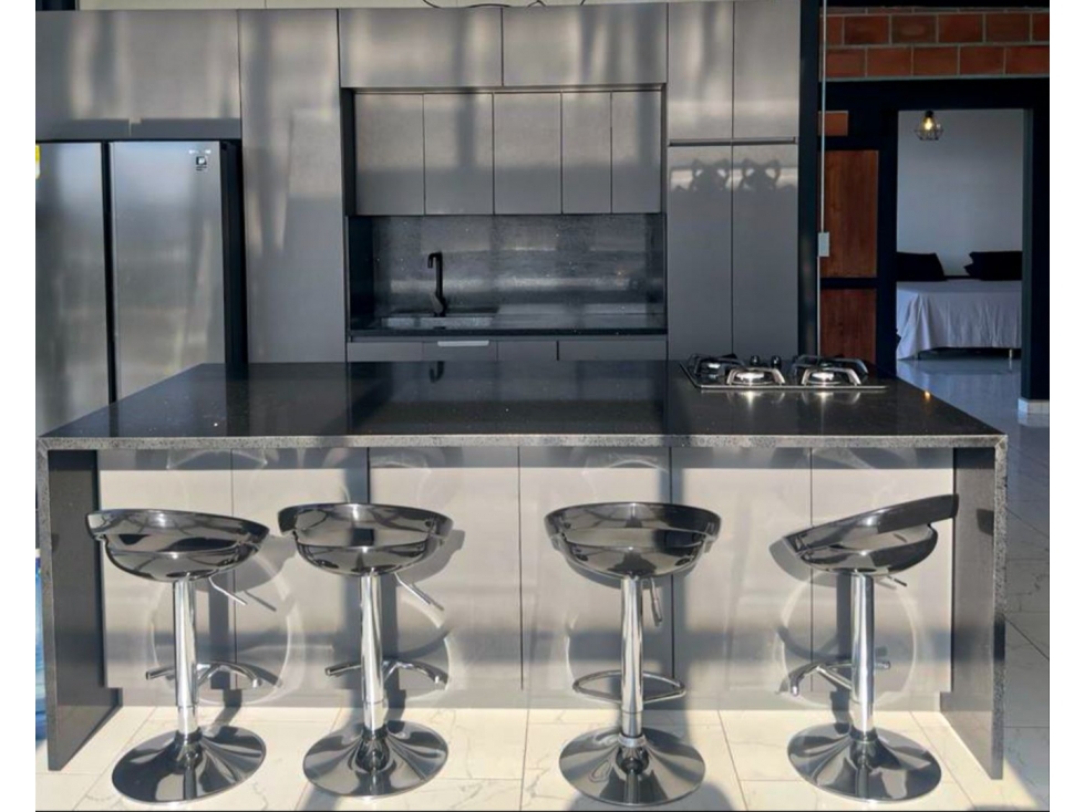 vendo casa finca campestre Marnilla,vía al Peñol. 6.400 m2 HSZ — foto 4