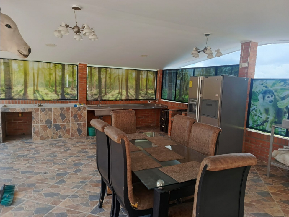 Espectacular casa campestre en venta Marinilla 980 m2 — foto 5