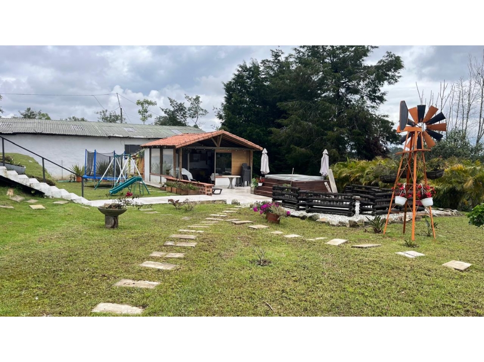Finca Multifuncional en El Carmen, Inversión estratégica con potencial — foto 4