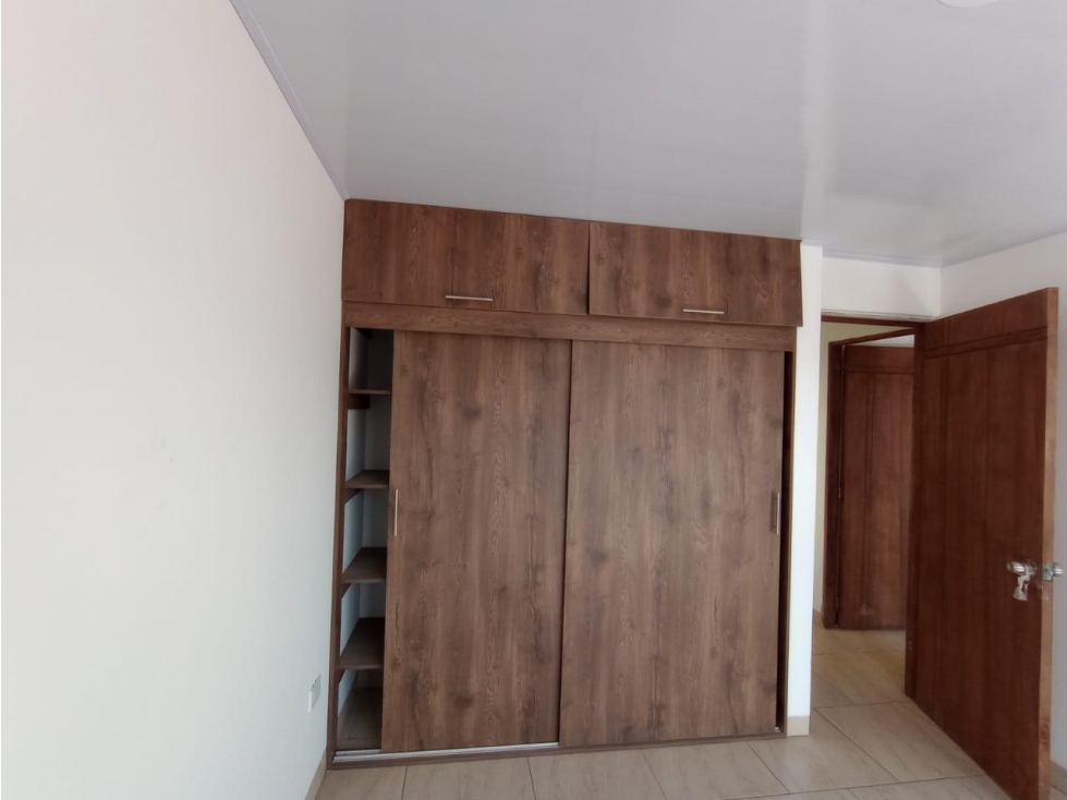 Apartamento en venta en Marinilla, cerca al Parque Principal — foto 4