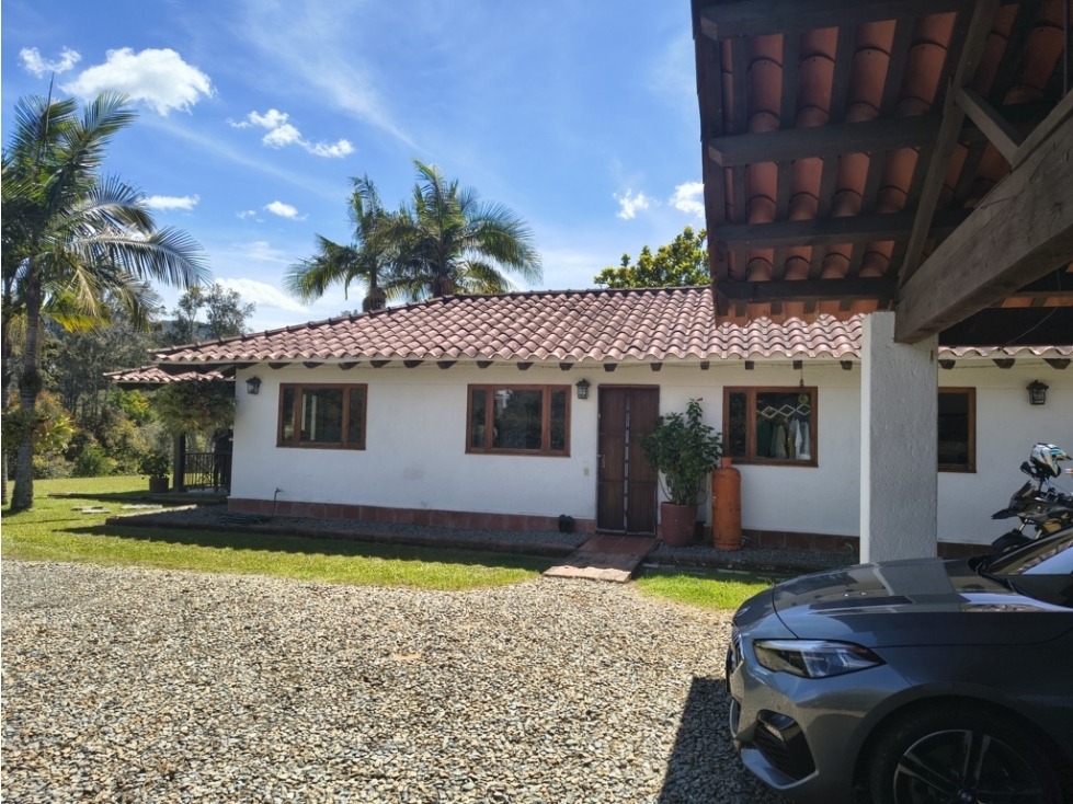 Casa Finca en Venta Sajonia Rionegro | Cerca al Aeropuerto JMC — foto 2