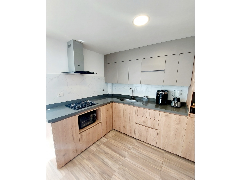 Hermosa Casa Unifamiliar en Venta en La Ceja, Antioquia — foto 6