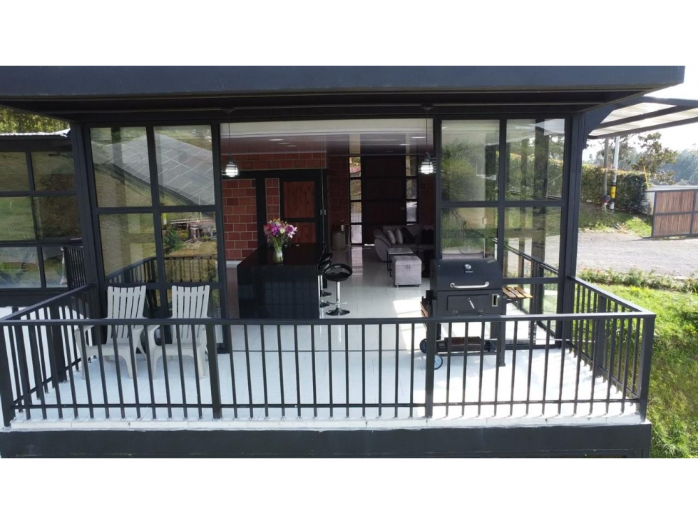 vendo casa finca campestre Marnilla,vía al Peñol. 6.400 m2 HSZ — foto 5