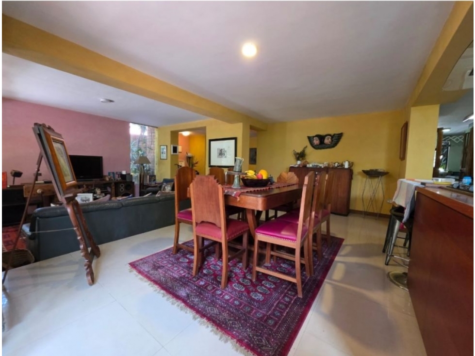 HERMOSA CASA EN VENTA EL POBLADO, JARDÍN, TRANQUILIDAD — foto 4