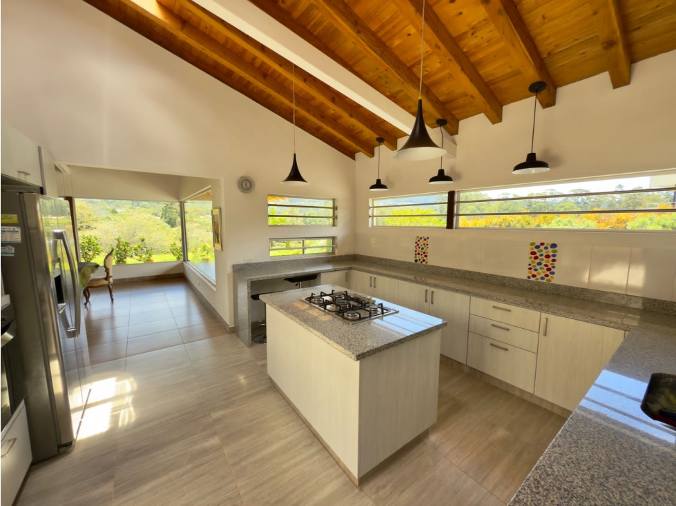 casa finca campestre para venta la Ceja Antioquia 2.620 m2 JLRB — foto 6