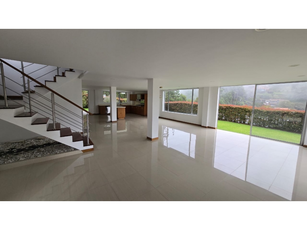 Casa Campestre de Alto Nivel en El Escobero Envigado JCR — foto 4