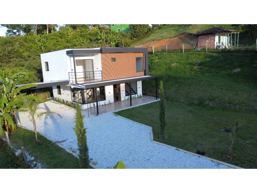 casa campestre en venta Carmen de viboral SBO — foto 2