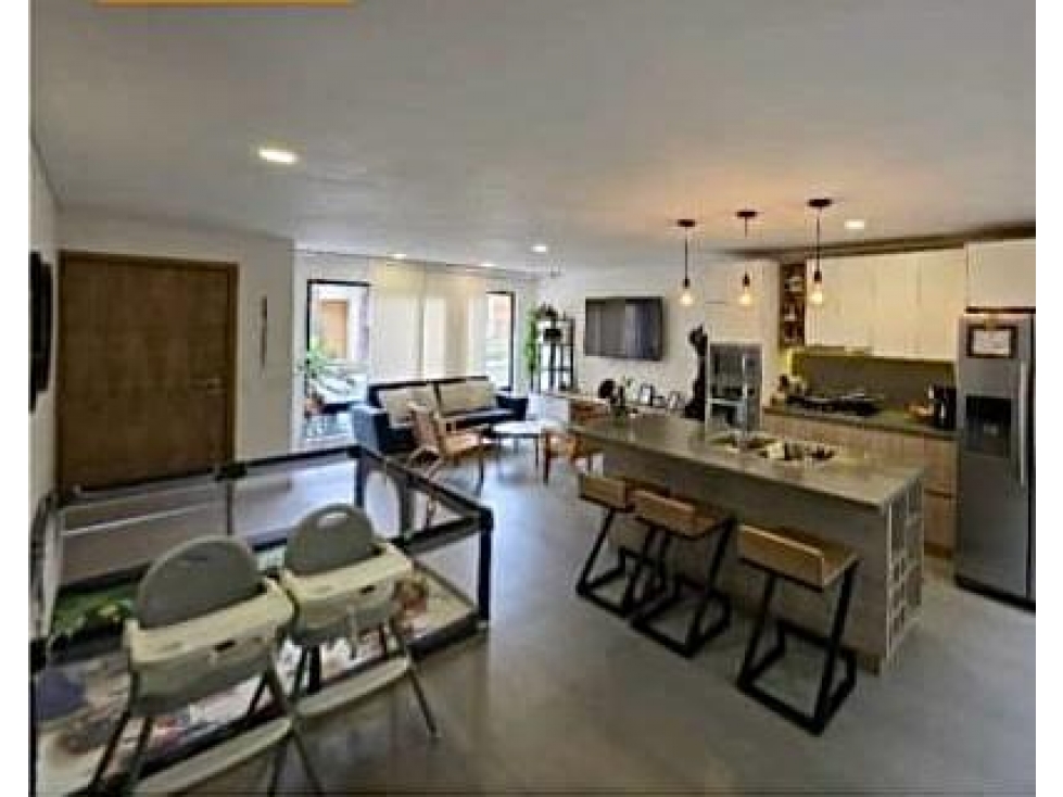 VENDO HERMOSA CASA EN EL RETIRO — foto 5